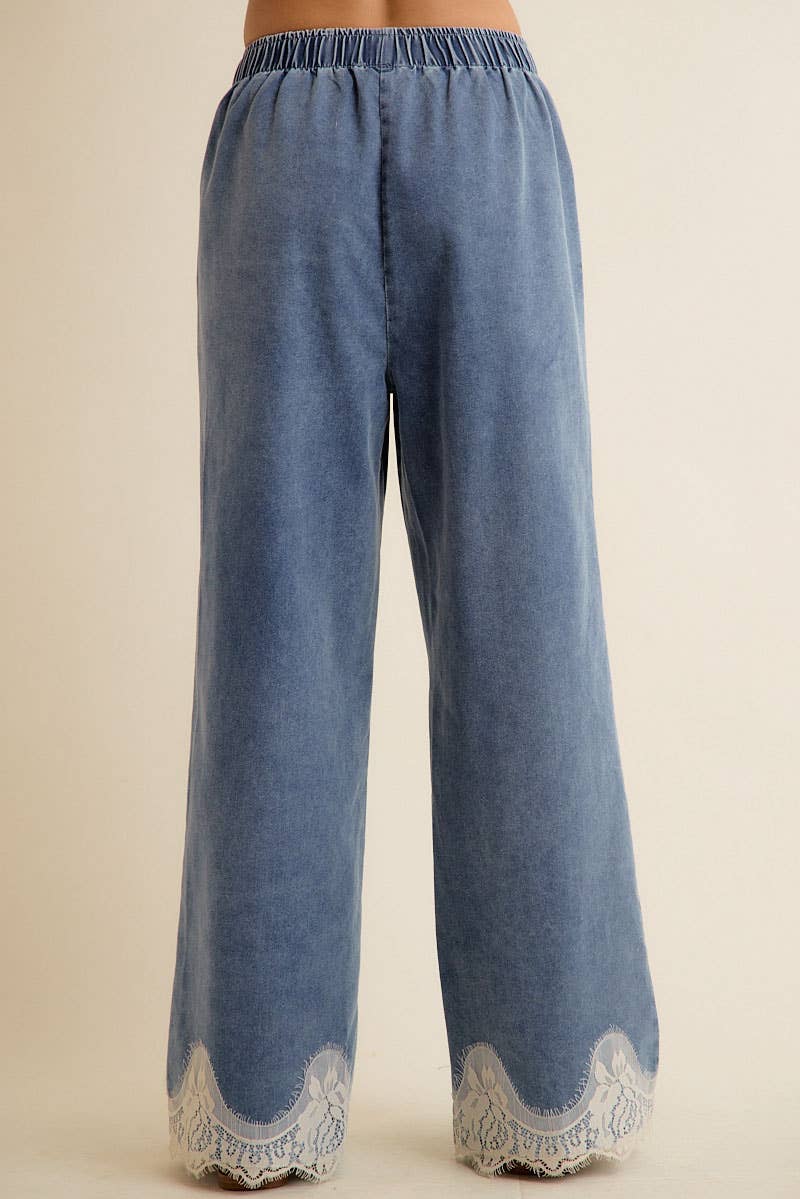 Lace Trim Jeans