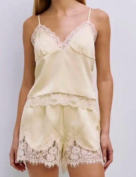 Sera Top