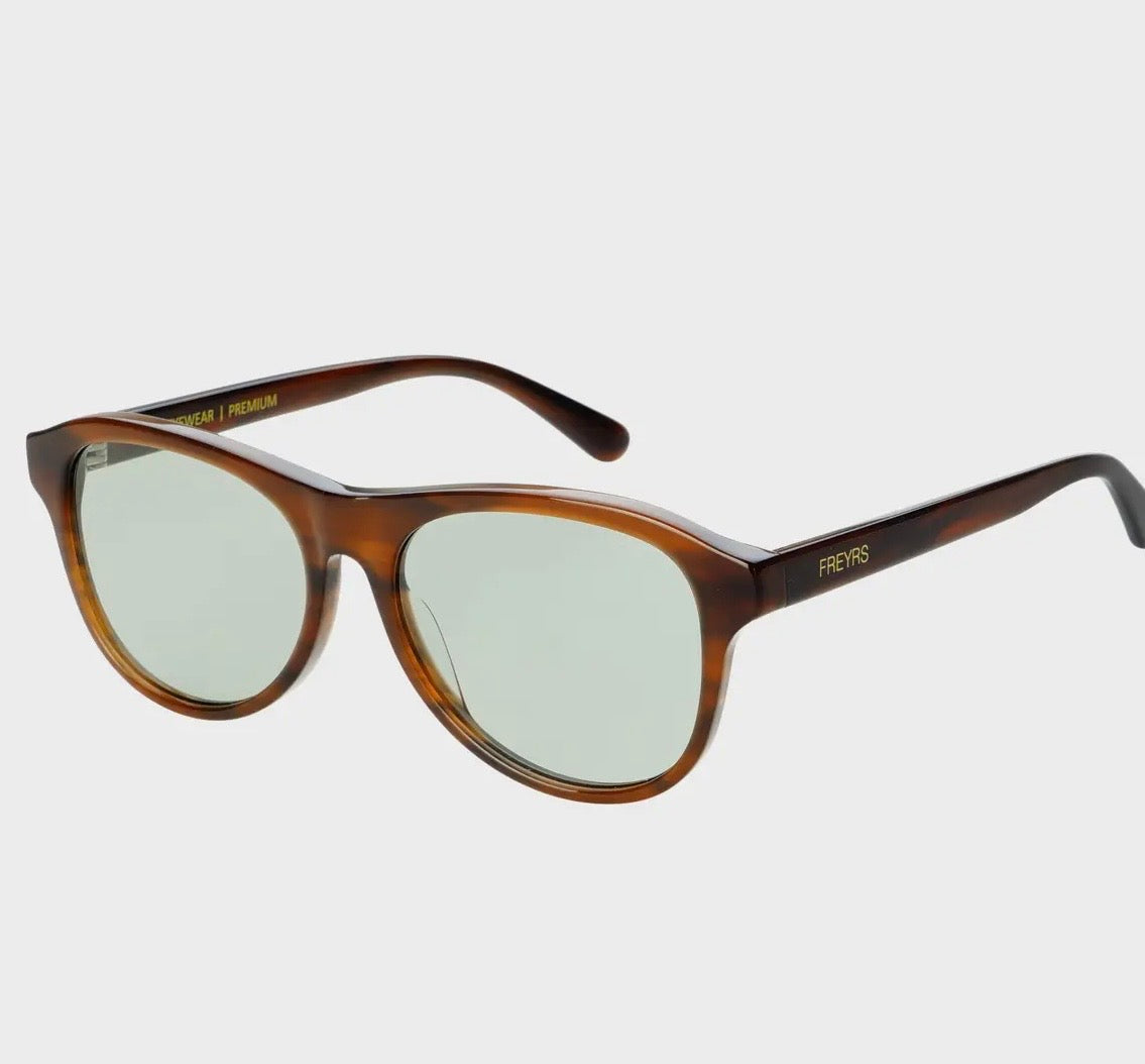 Remi Sunglasses with Green Lense
