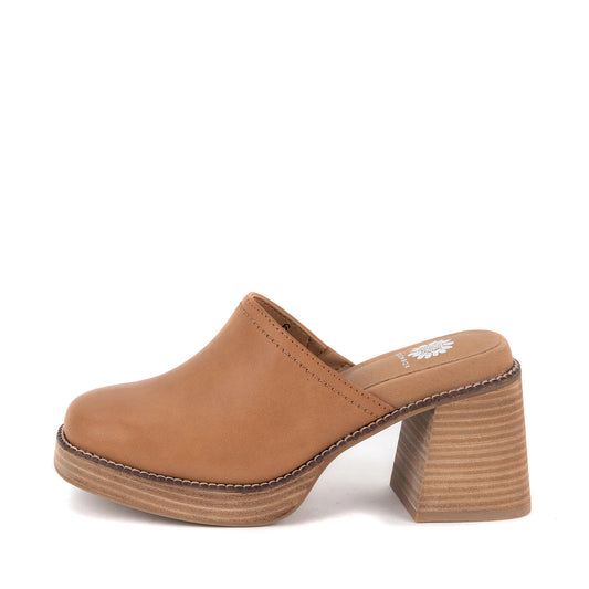 Ivaria Clog