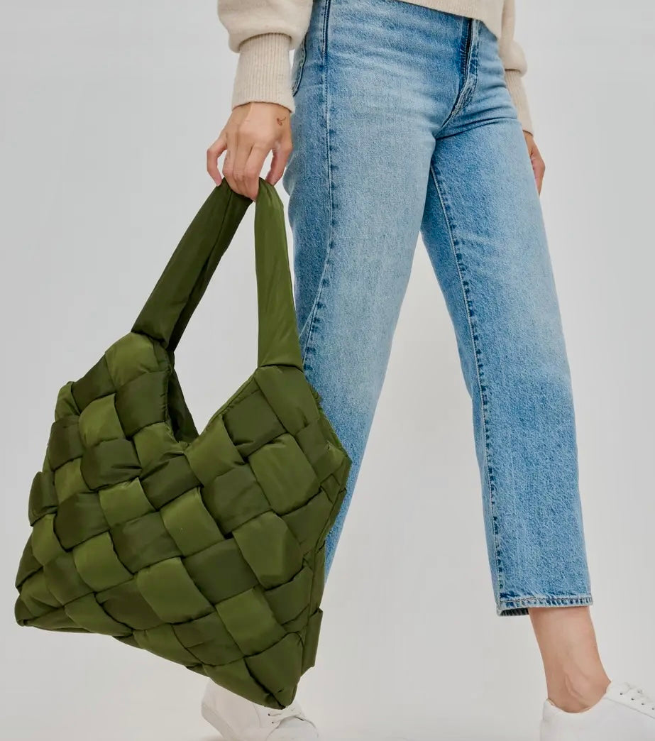 Illume Tote