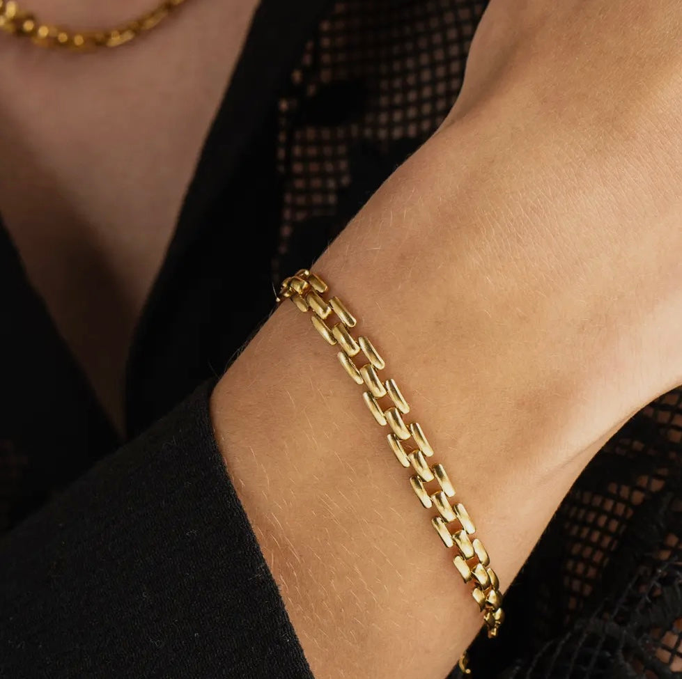 Squared Chain Bracelet