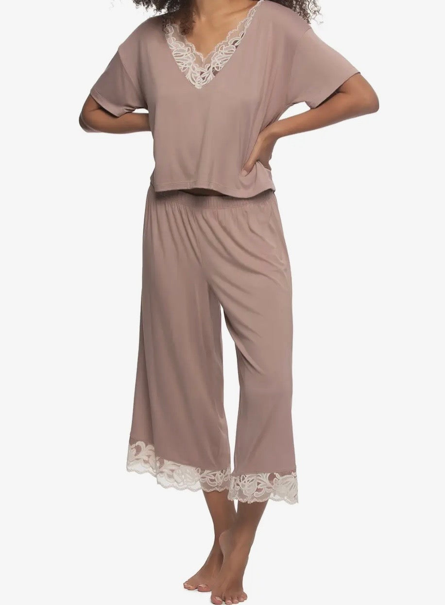 Amelie Tee & Pant Set