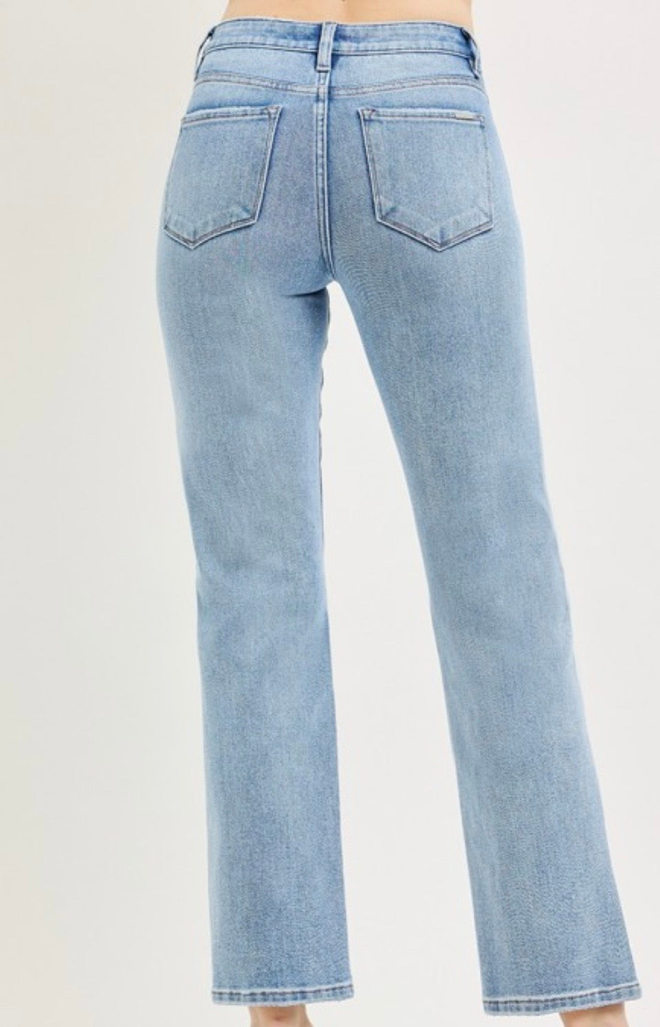 Mid Rise Ankle Jean
