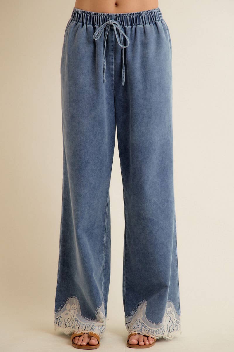 Lace Trim Jeans